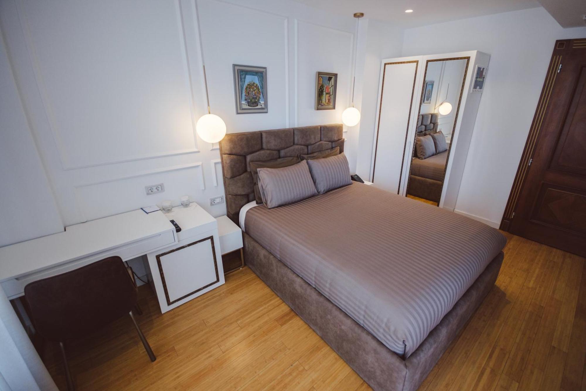 Star Hill Hotel & Spa Priştine Dış mekan fotoğraf