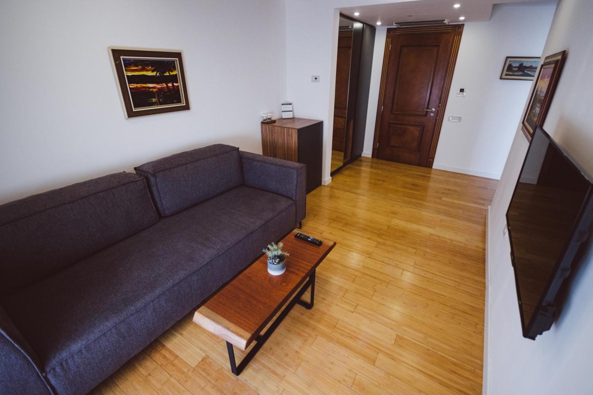 Star Hill Hotel & Spa Priştine Dış mekan fotoğraf
